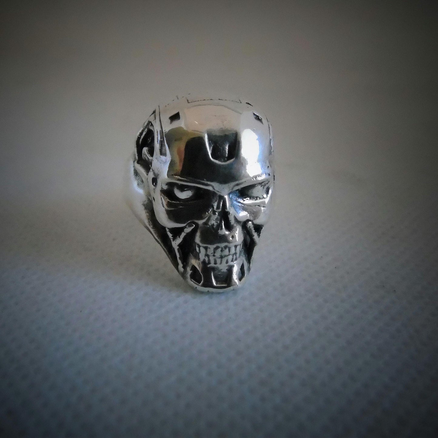 Handmade Sterling Silver T-800 Skull Ring: Terminator Fan Jewelry