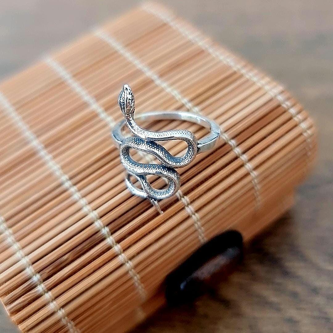 Handmade Sterling Silver Snake Ring: Ouroboros Design