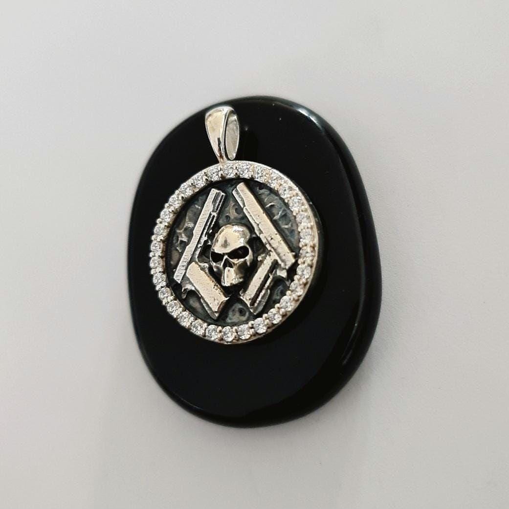 Skull  Guns bordered with Ziecon Gothic Biker Necklace for men & women   Rebel Outlaw Motorcycle Gift