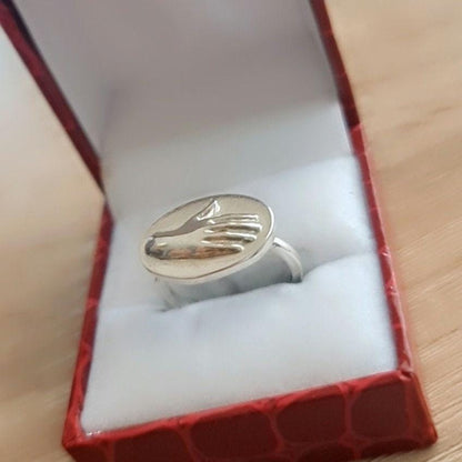 Frida Hand Ring-925 Sterling Silver Minimalistic Design - La mano- Mexico