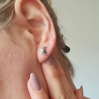 Handmade Gothic Skull Crescent Stud Earrings: 925 Sterling Silver
