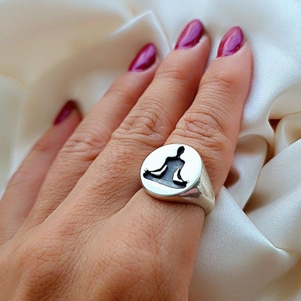 Handmade 925 Silver Yoga Ring: Meditation Pose Design