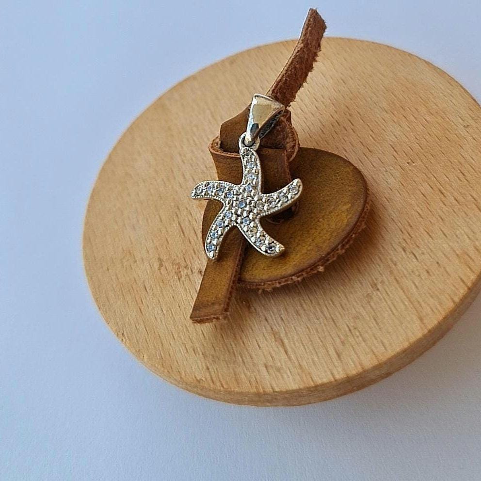 Sterling Silver Starfish Pendant – Dainty Sea Star Charm with Sparkling Stones, Ocean Inspired Jewelry