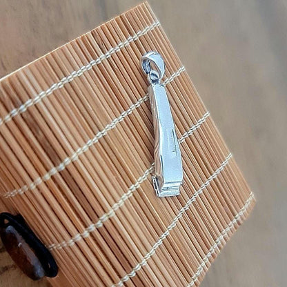 Electric Razor-Barber's Signet  Sterling Silver - Perfect Gift for the Modern Gentlemen Who Love Traditional Style and Precision