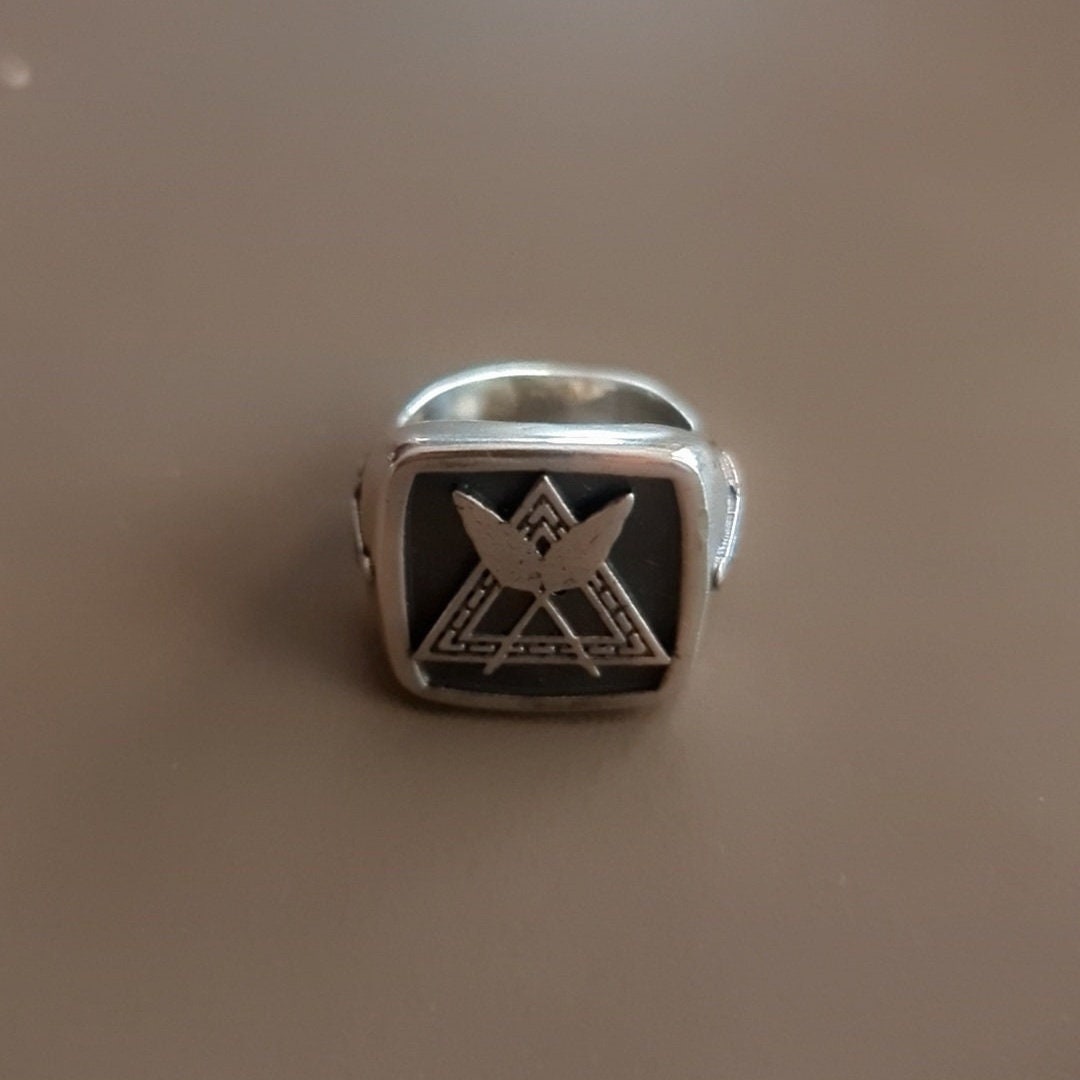 Handmade Gothic Sterling Silver Masonic Ring: Freemason Symbol
