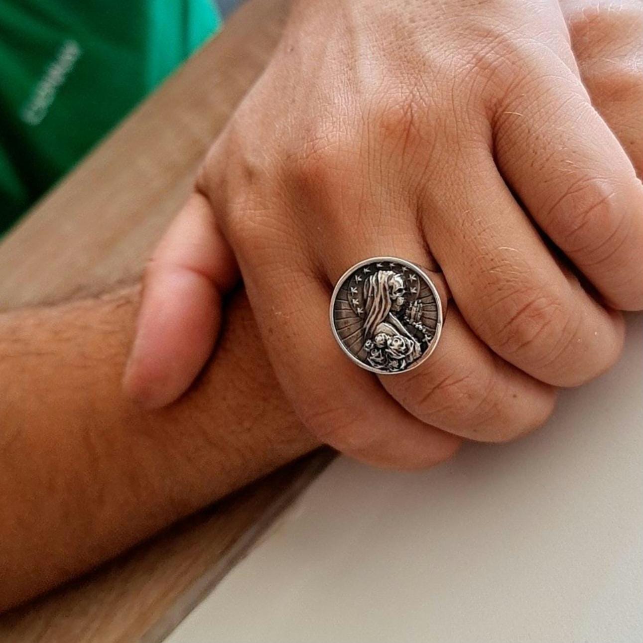 Handcrafted Santa Muerte 925 Silver Ring: Gothic Skull Jewelry