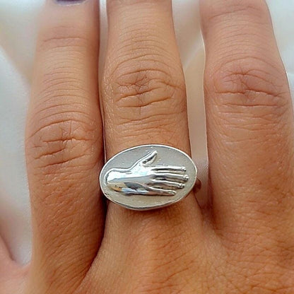 Frida Hand Ring-925 Sterling Silver Minimalistic Design - La mano- Mexico