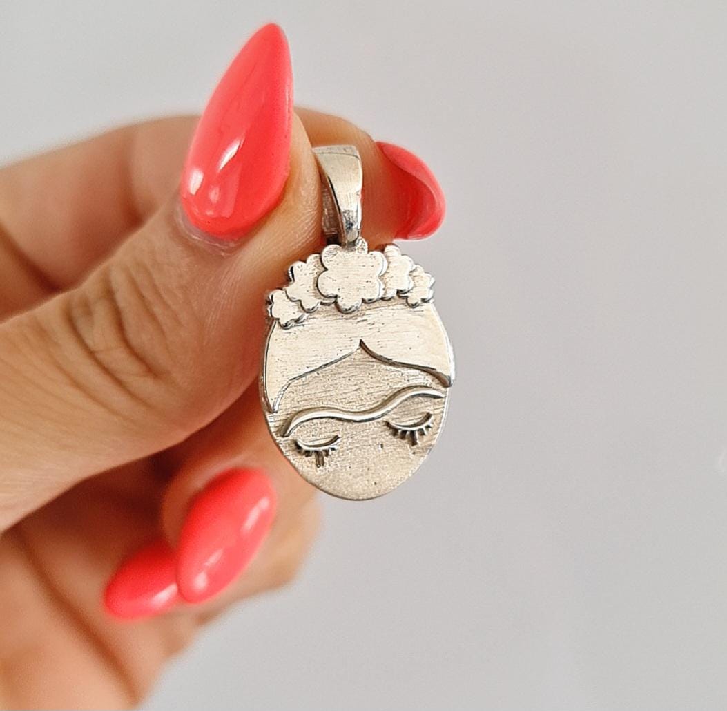 Frida Kahlo Pendant Necklace: 925 Sterling Silver, Iconic Mexican Painter