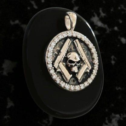 Skull  Guns bordered with Ziecon Gothic Biker Necklace for men & women   Rebel Outlaw Motorcycle Gift