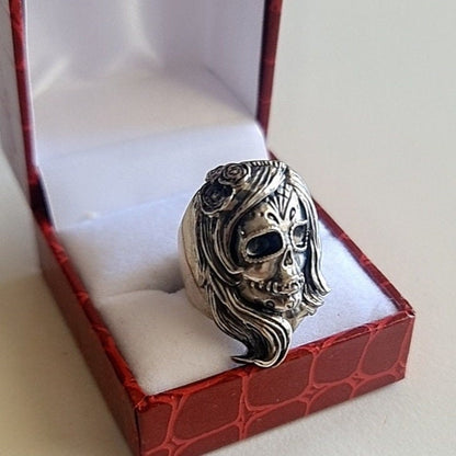 Day of the Dead Girl Skull Ring - Vintage  Sterling Silver - Celebrate Life & Death - Statement Ring    "amuleto de plata"