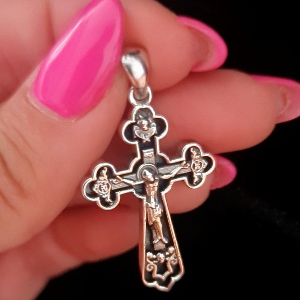 Handmade Sterling Silver Rosary Necklace: Jesus Crucifix Cross Pendant