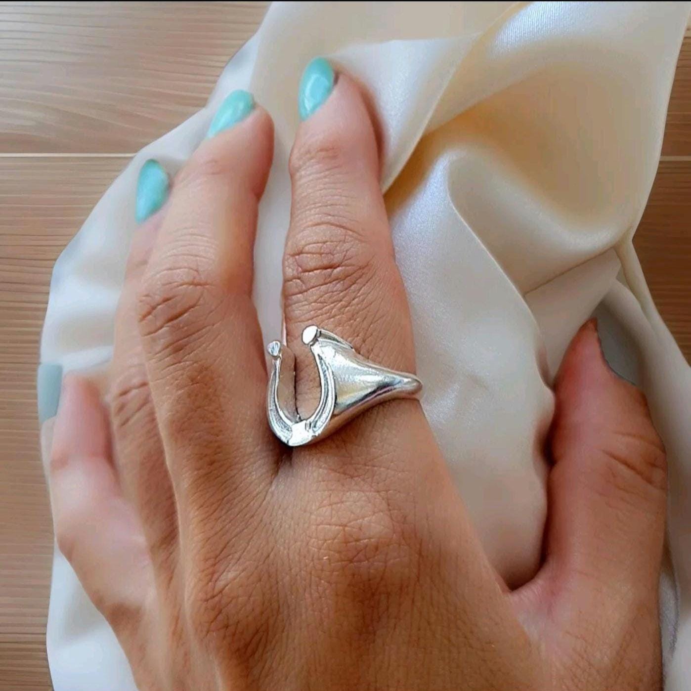Sterling Silver Horseshoe Signet Ring - Lucky Charm