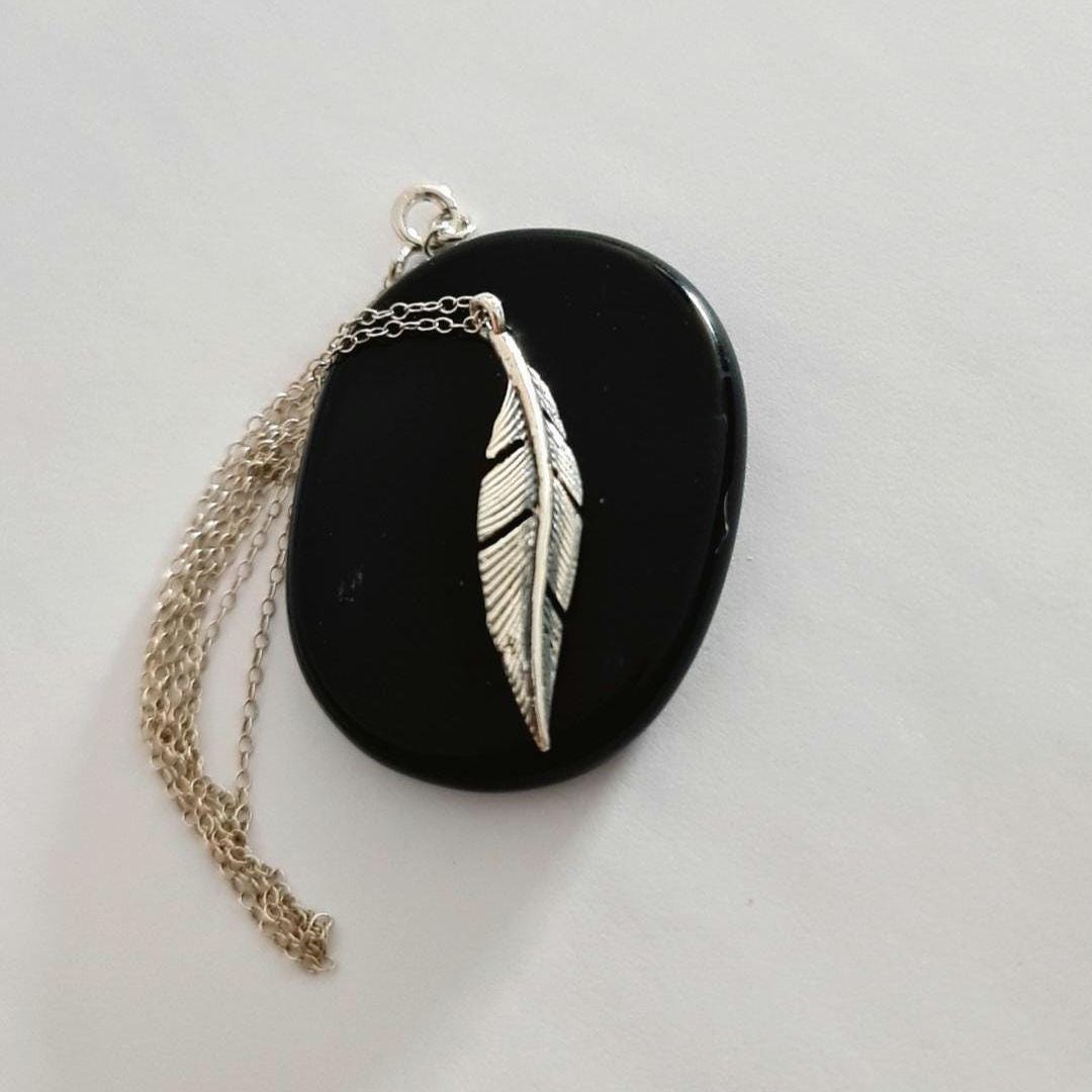 Delicate Feather Necklace  925 Sterling Silver – 45cm Chain – Minimalist Boho
