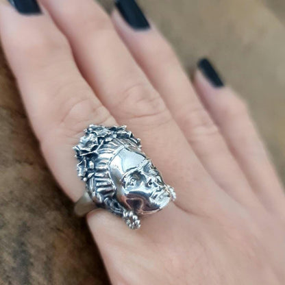 Inspired by the iconic mexican painter silver Ring - symbolising strength,powerand unmatched beauty