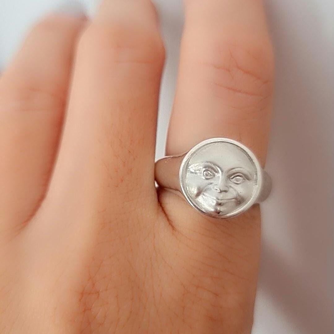 Handmade Sterling Silver Full Moon Face Ring: Celestial Jewelry