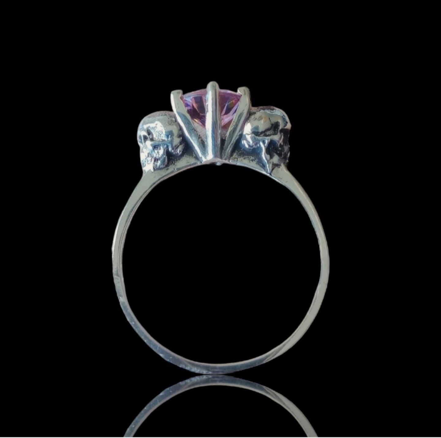 Sterling Silver Skull Solitaire Ring: Gothic Zircon Stone