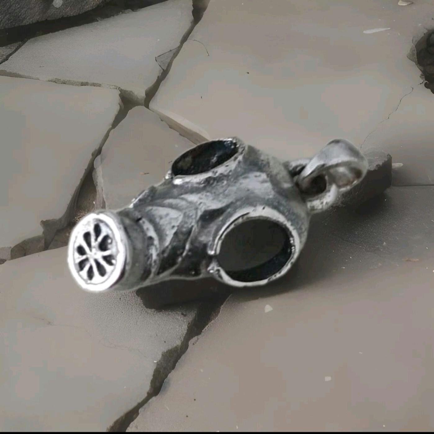 Gothic Steampunk gas mask Pendant – WWII Inspired War - Classic word  2nd War - Military Charm