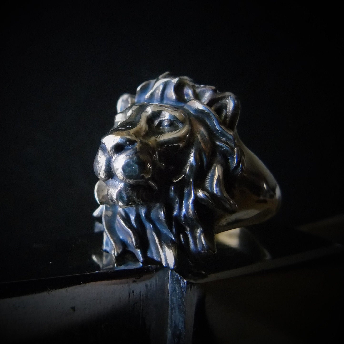 Handmade Sterling Silver Lion Head Ring: Majestic Animal Jewelry