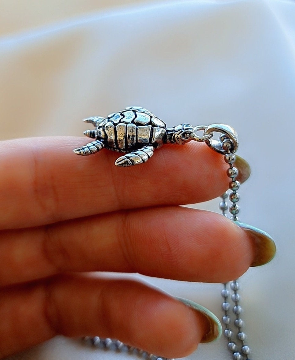 Handmade Sterling Silver Sea Turtle Pendant Necklace: Ocean Jewelry
