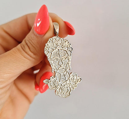 Frida Kahlo Pendant: 925 Sterling Silver Artistic Necklace