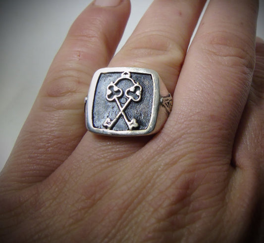 Handmade Sterling Silver Masonic Ring: Freemason Symbol, Gothic Style