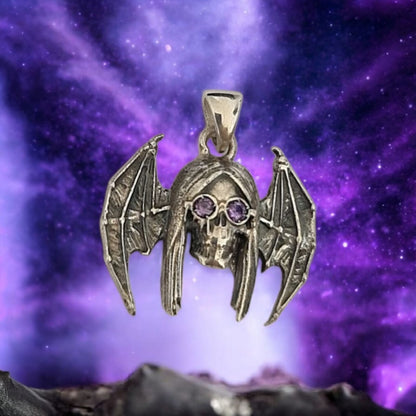 🦇 Ozzy Osbourne “Bat Skull” Tribute Pendant – Sterling Silver Gothic Necklace with Amethyst Sunglasses