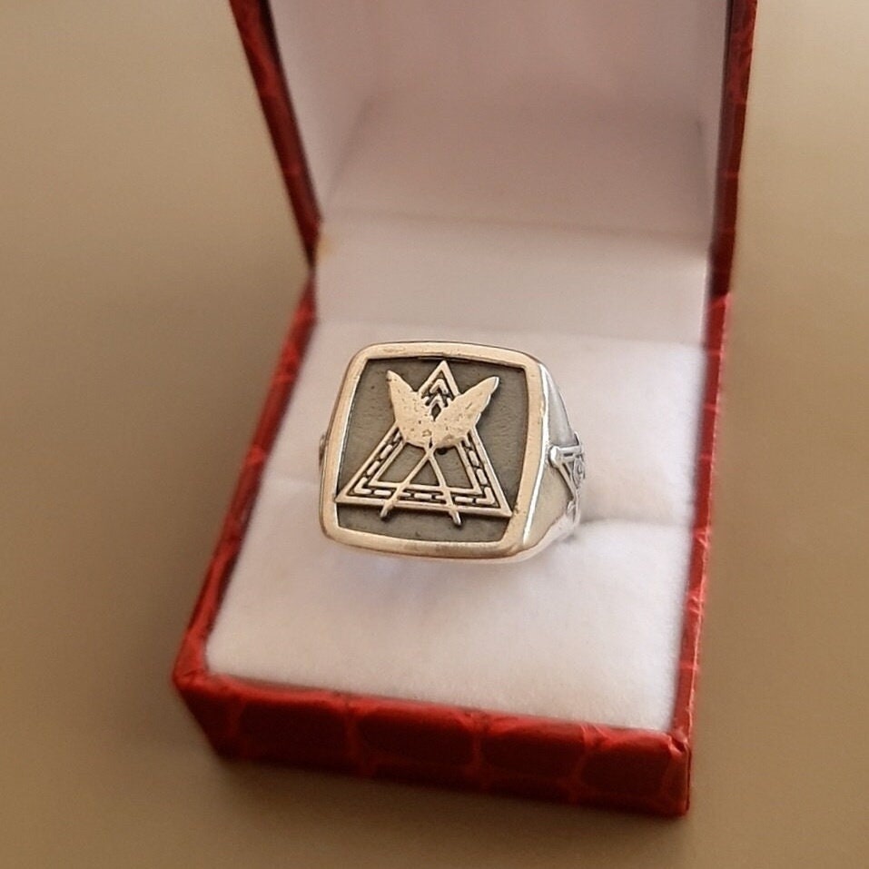 Handmade Gothic Sterling Silver Masonic Ring: Freemason Symbol