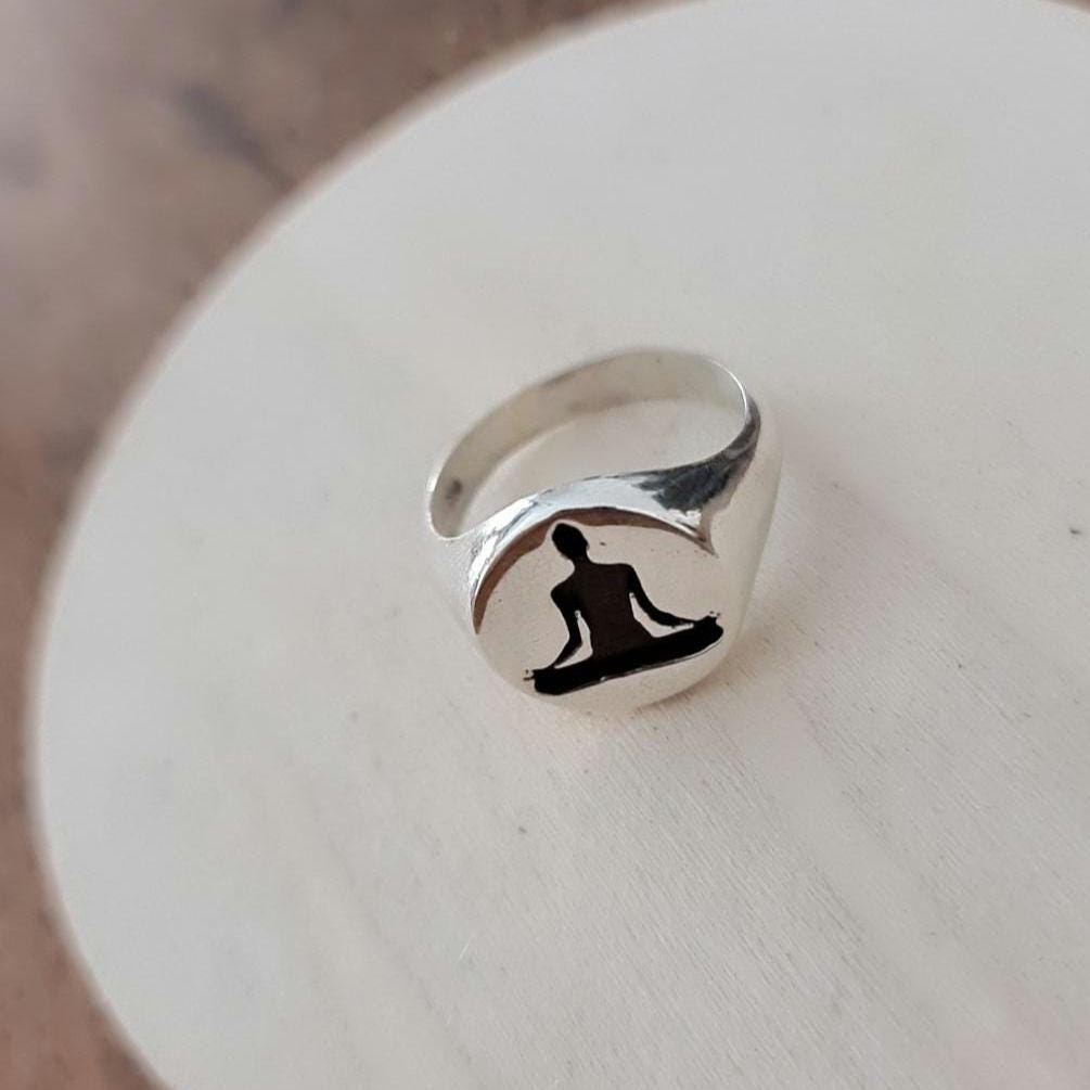 Handmade 925 Silver Yoga Ring: Meditation Pose Design