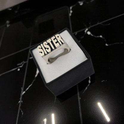 Sister Ring sterling silver - A gift that celebrates sisterhood & friendship
