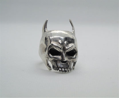 Handmade 925 Silver Bat Skull Ring: Gothic Biker Accessory