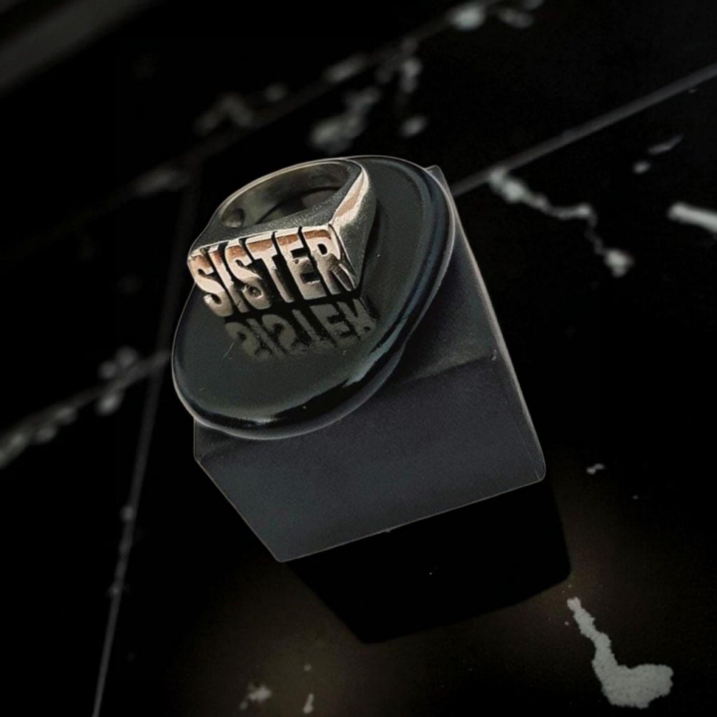 Sister Ring sterling silver - A gift that celebrates sisterhood & friendship