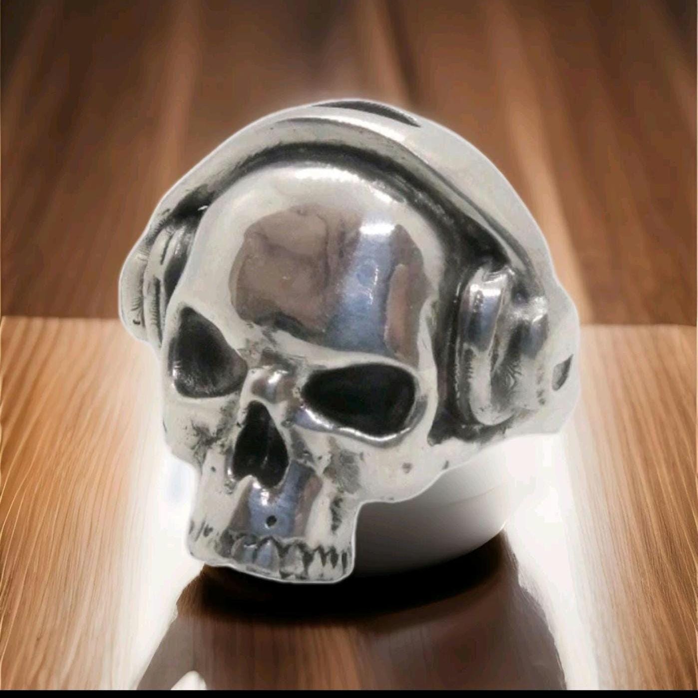 Handmade 925 Sterling Silver DJ Skull Ring with Headphones