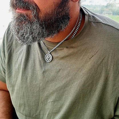 Skull  Guns bordered with Ziecon Gothic Biker Necklace for men & women   Rebel Outlaw Motorcycle Gift