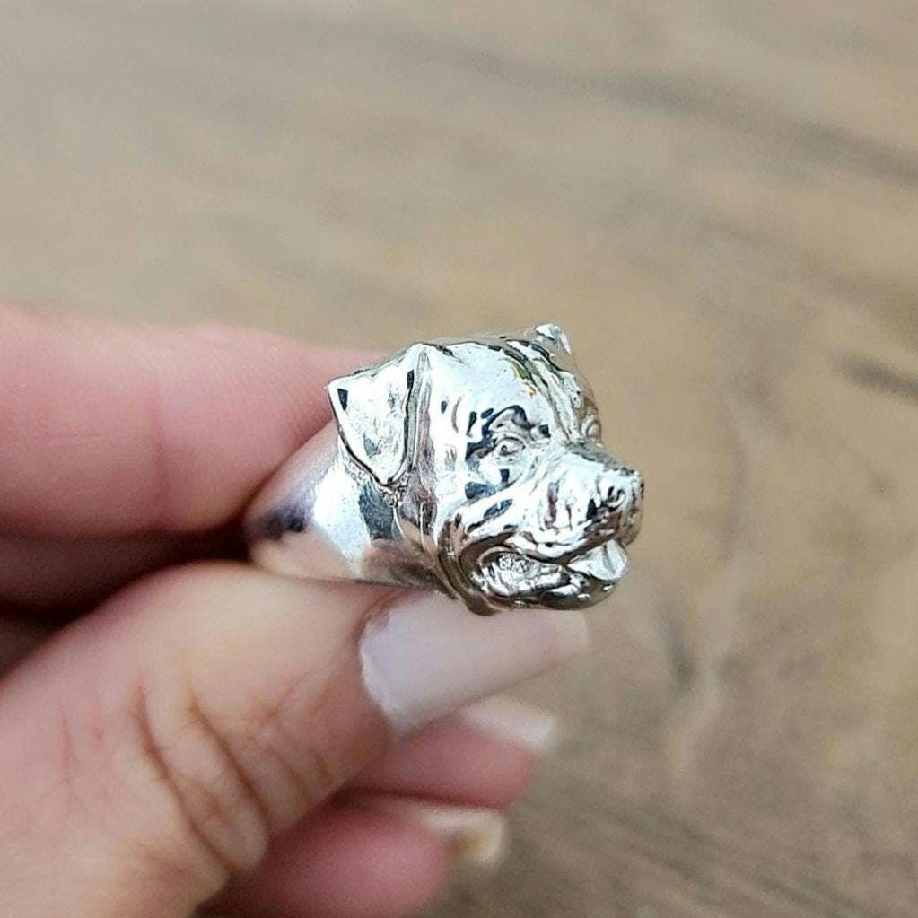 Handmade Rottweiler Ring: Detailed 925 Sterling Silver Dog Jewelry