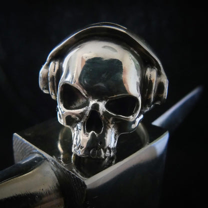 Handmade 925 Sterling Silver DJ Skull Ring with Headphones