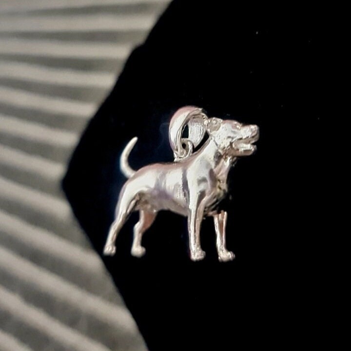 Silver American Staffordshire Terrier Dog figurine Pendant with Unique Design-solid & sturdy S