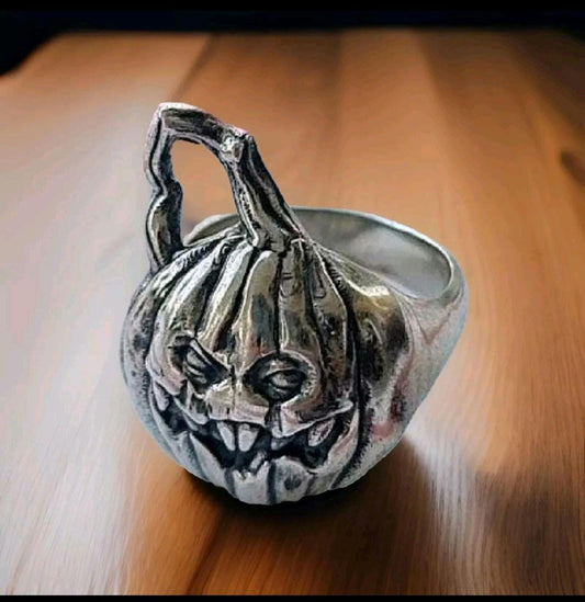 Jack-o'-Lantern Pumpkin ring -Spooky Halloween Jewelry- Handmade Sterling Silver