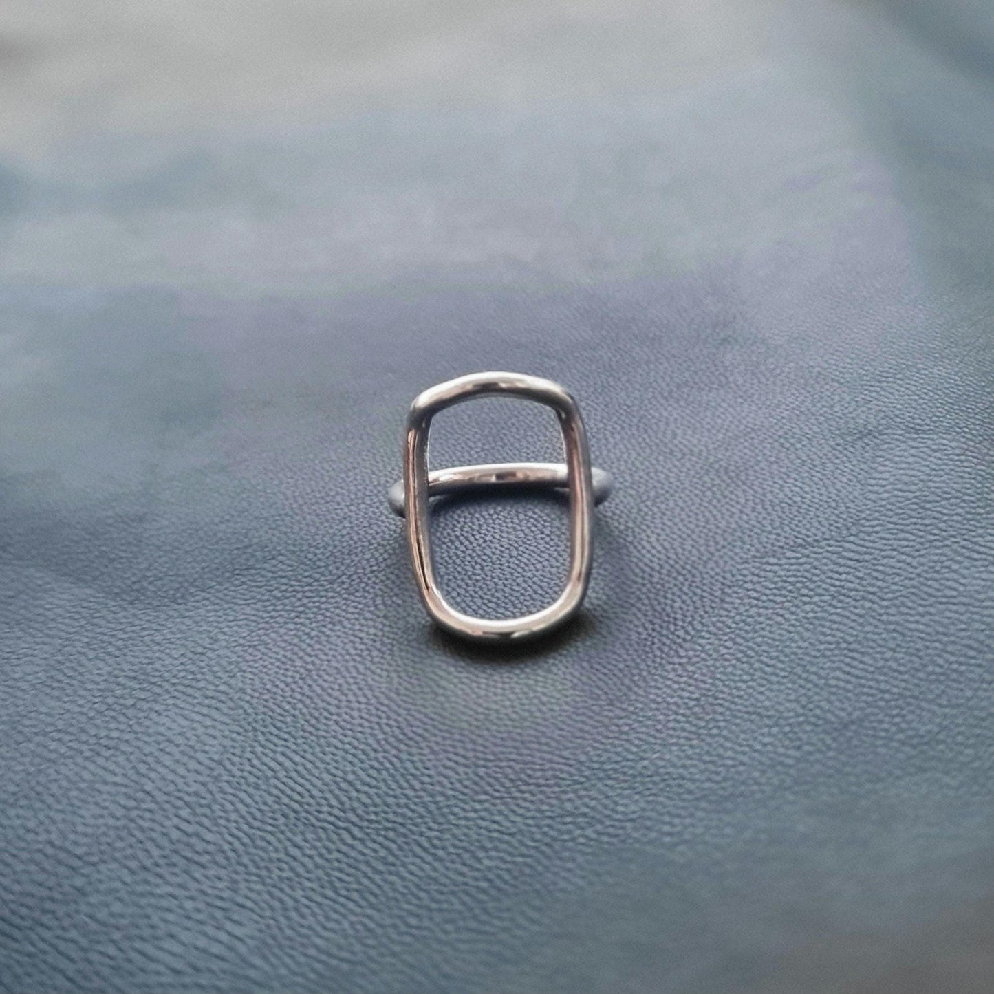 Handmade Sterling Silver Oval Ring: Minimalist Geometric Jewelry