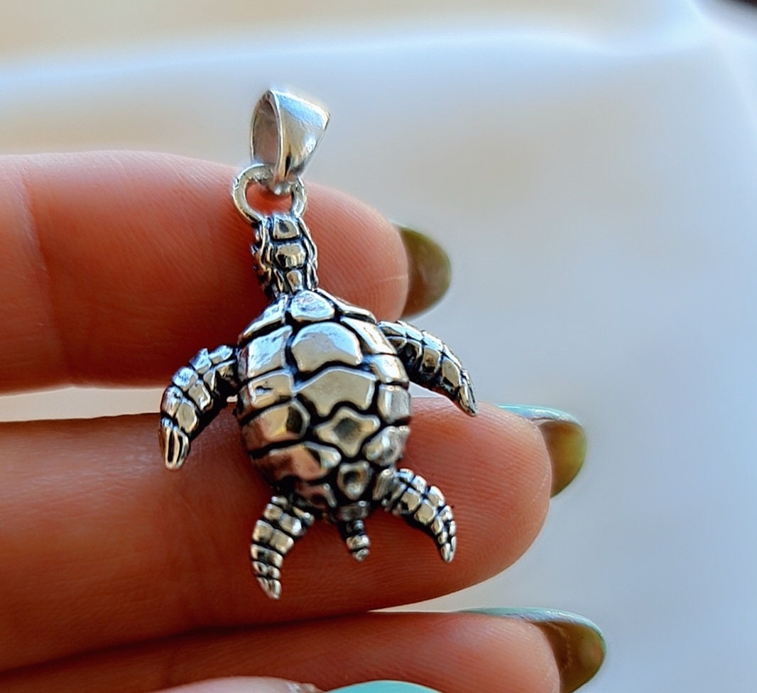 Handmade Sterling Silver Sea Turtle Pendant Necklace: Ocean Jewelry
