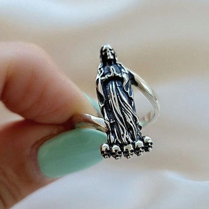 La Santa Muerte Ring 925 Silver - Beautifully Crafted Saint Death- Symbolizes a protector of the dead