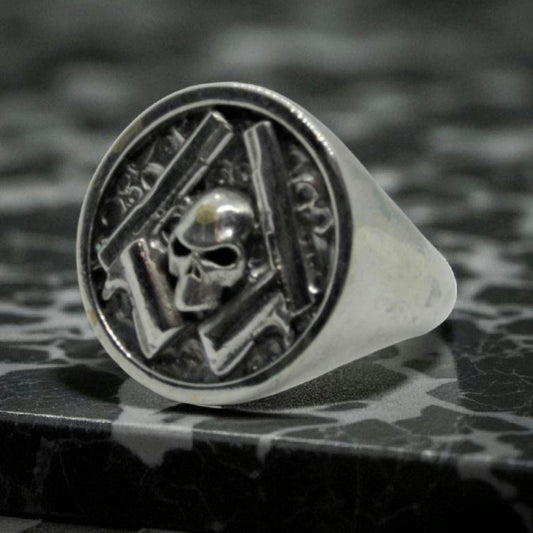 Skull & Guns silver Ring – Bold Biker Jewelry for Men – Rebel Outlaw Motorcycle Gift, Unique Design