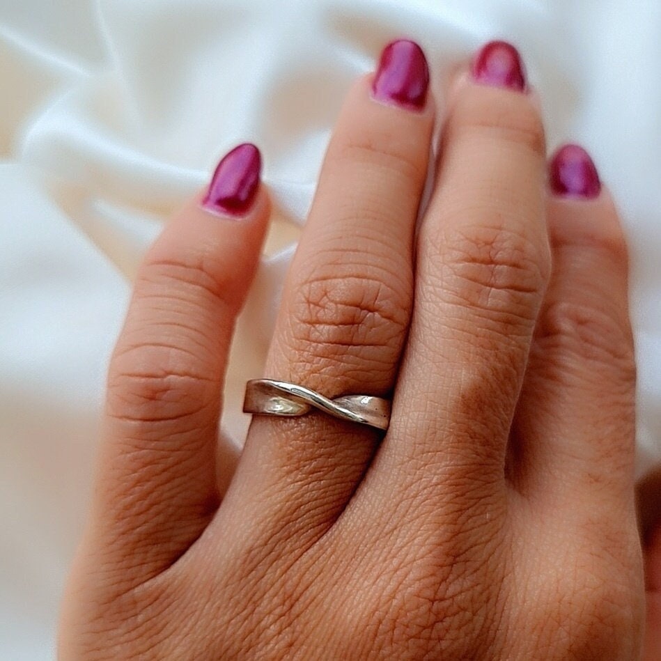 Handmade Sterling Silver Mobius Ring: Minimalist Twisted Band