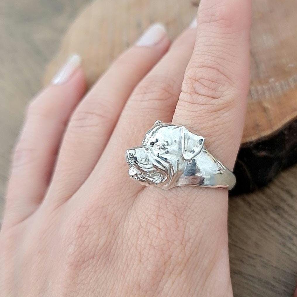 Handmade Rottweiler Ring: Detailed 925 Sterling Silver Dog Jewelry