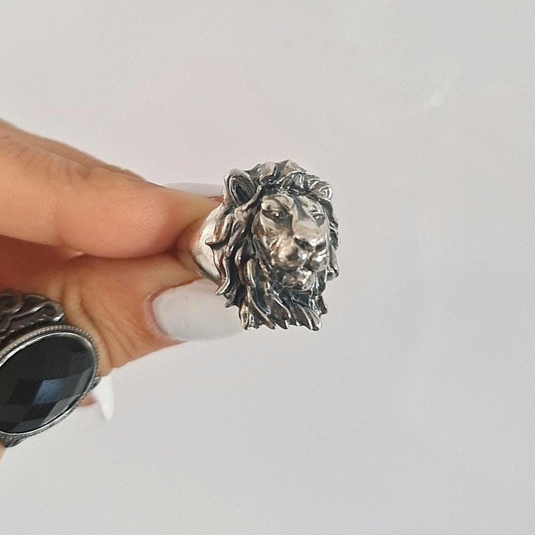 Handmade Sterling Silver Lion Head Ring: Majestic Animal Jewelry