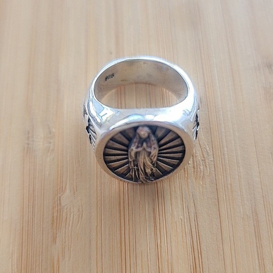 Virgin Mary's Embrace Ring - Holy Mother's Love  - Sterling Silver 925 -  Christian jewelry
