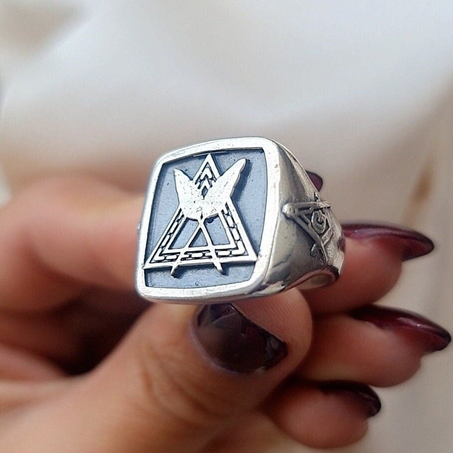 Handmade Gothic Sterling Silver Masonic Ring: Freemason Symbol