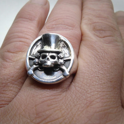 Guns & Roses Skull ring-Unique design-Biker ring-Handmade 925 Silver -20 grams-unique gift