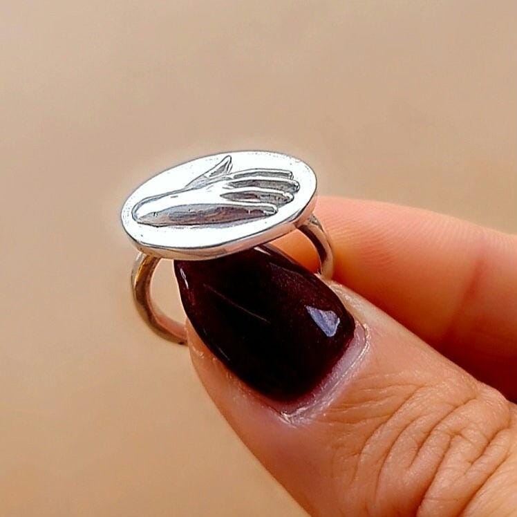 Frida Hand Ring-925 Sterling Silver Minimalistic Design - La mano- Mexico