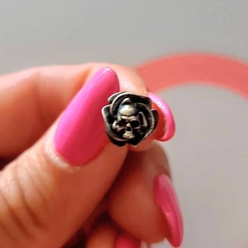 Roses and Skulls Stud Earrings - Gothic Style - Sterling Silver -