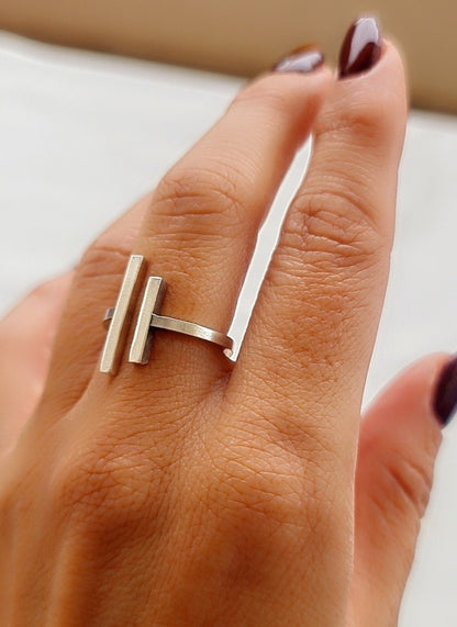 Sterling Silver Parallel Bars Ring: Minimalist Geometric Jewelry